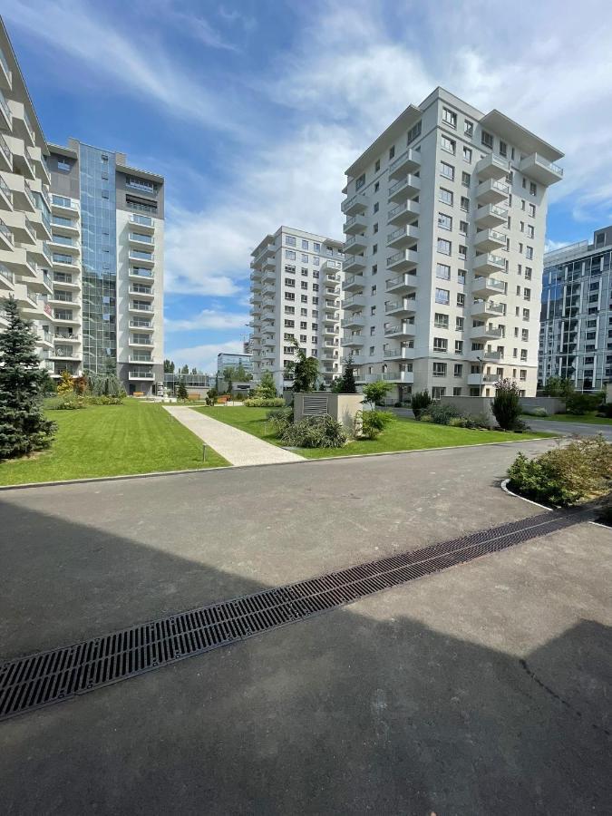 Eye Candy Romexpo 2-Bedroom With Free Parking Bukarest Kültér fotó